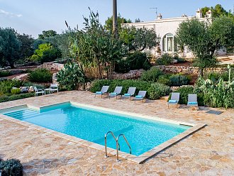 005-villa-cristina-puglia-raro-villas-21.jpg