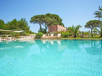 001-salento-otranto-masseria-lentisco-esterni-rarovillas.jpg