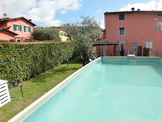 casadanielnepoolgarden.jpg